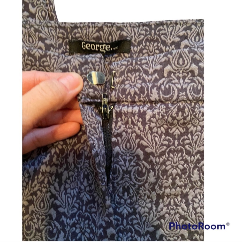 George Plus Size Patterned Pants – Size 14 (US) - Picture 4 of 7